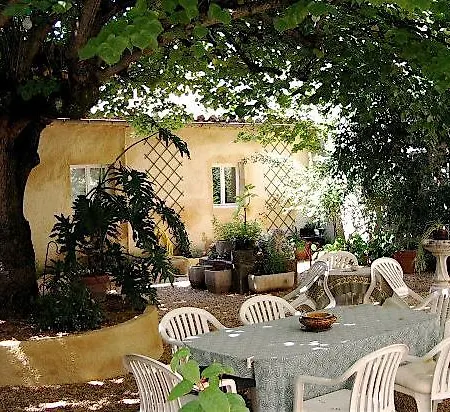 Ancien Couvent De *